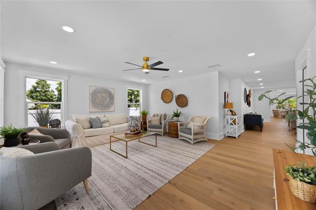 4621 4TH AVENUE N, St Petersburg, FL 33713