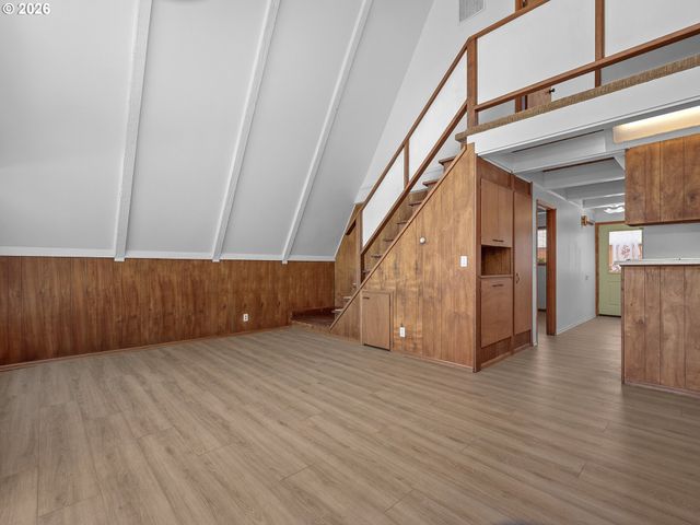 4254 Se BENTLEY St, Hillsboro, OR 97123