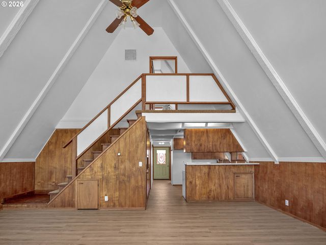 4254 Se BENTLEY St, Hillsboro, OR 97123