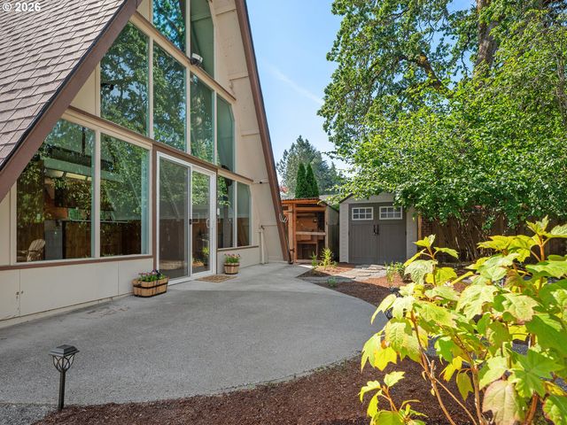 4254 Se BENTLEY St, Hillsboro, OR 97123