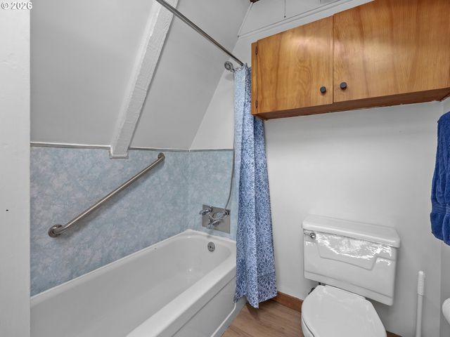 4254 Se BENTLEY St, Hillsboro, OR 97123