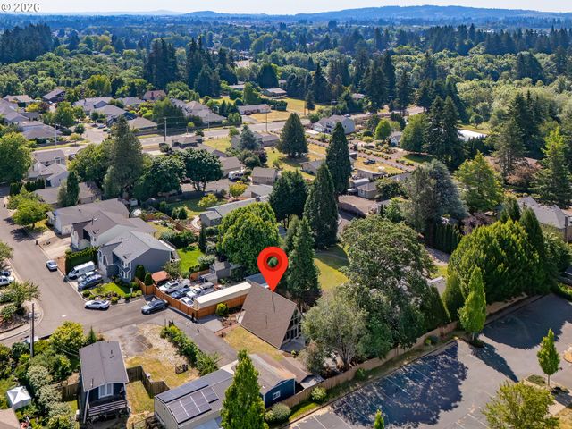 4254 Se BENTLEY St, Hillsboro, OR 97123