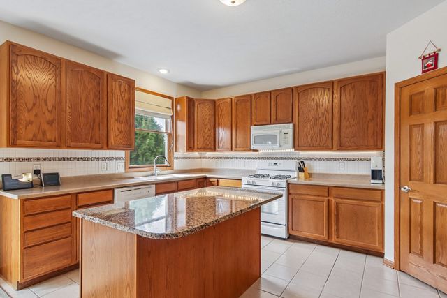 4478 Tufted Deer Court, Belvidere, IL 61008