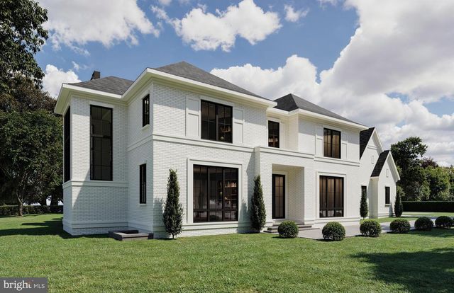 8206 PETTIT CT, Mclean, VA 22102