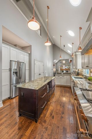 723 E 35th Street, Charlotte, NC 28205