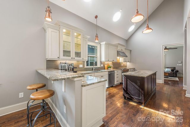 723 E 35th Street, Charlotte, NC 28205