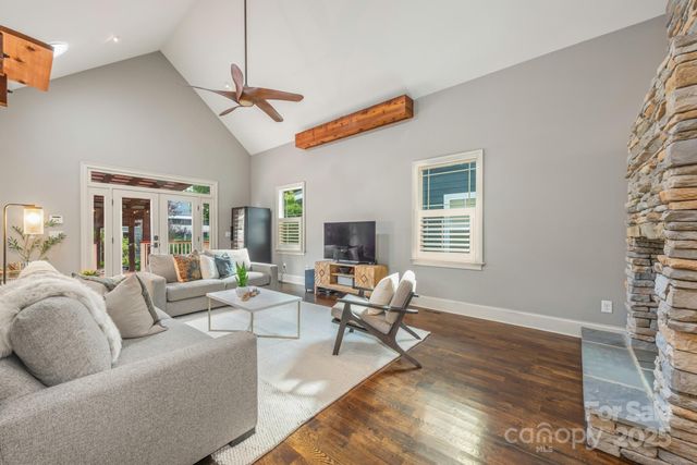 723 E 35th Street, Charlotte, NC 28205