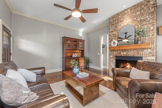 723 E 35th Street, Charlotte, NC 28205