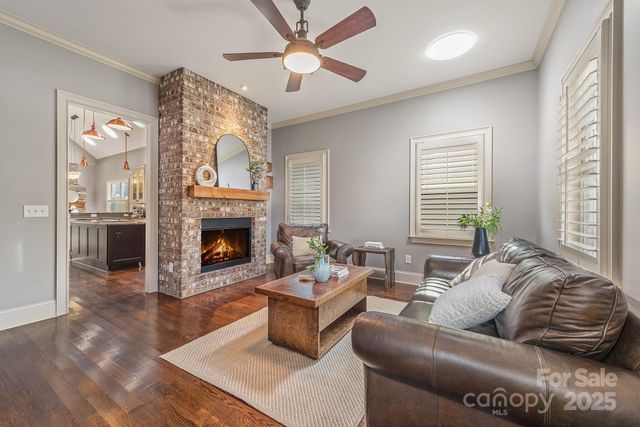 723 E 35th Street, Charlotte, NC 28205