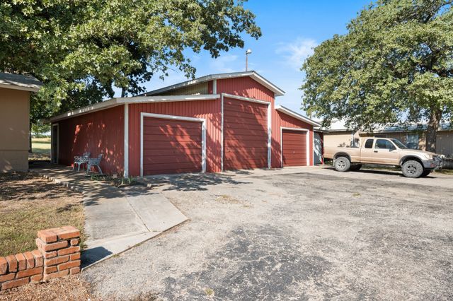 1500 County Road 404, Comanche, TX 76442