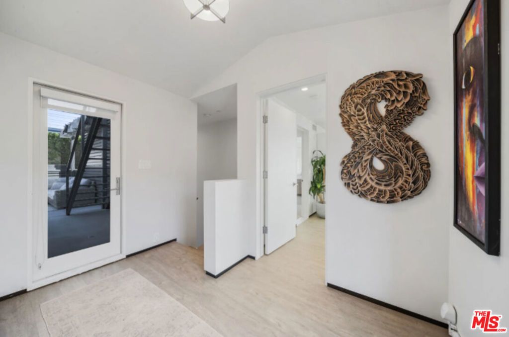 Image 69 of property listing at 3004 Sequit Dr, Malibu, CA 90265