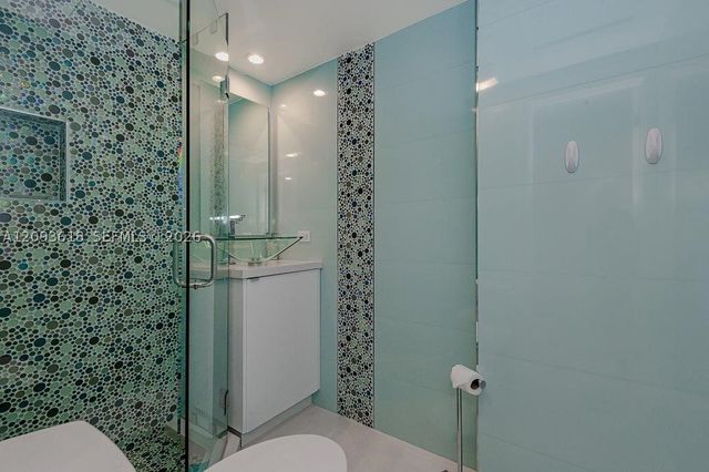 2301 Collins Ave 1424, Miami Beach, FL 33139