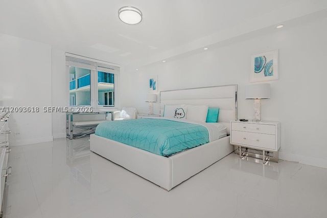 2301 Collins Ave 1424, Miami Beach, FL 33139