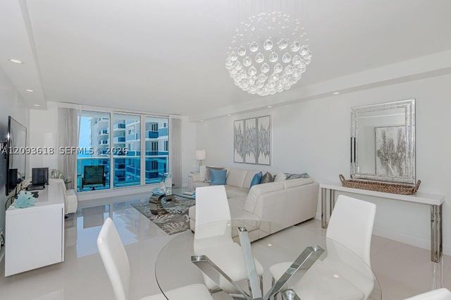 2301 Collins Ave 1424, Miami Beach, FL 33139