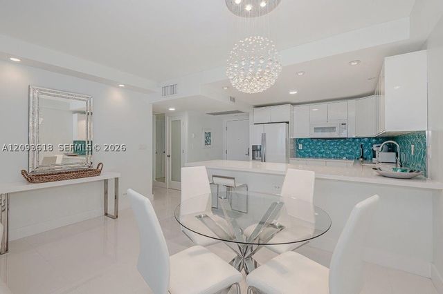 2301 Collins Ave 1424, Miami Beach, FL 33139