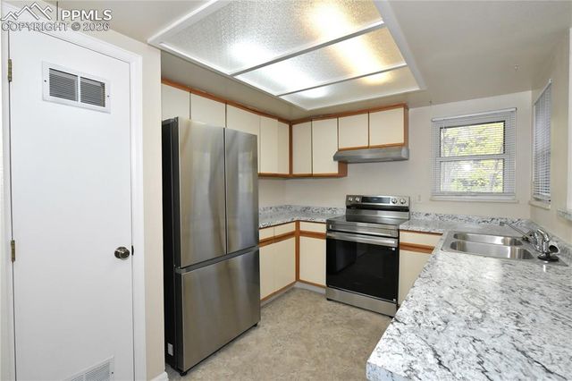 971 Moorings Drive, Colorado Springs, CO 80906