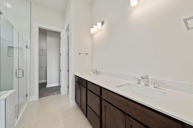 818 SE Courances Drive, Port St. Lucie, FL 34984