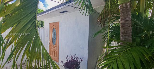 10330 NW 36th Ct, Miami, FL 33147