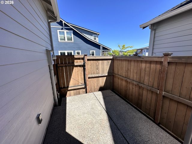 6980 Se SKIPPER Ln, Hillsboro, OR 97123
