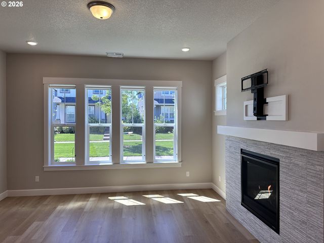 6980 Se SKIPPER Ln, Hillsboro, OR 97123