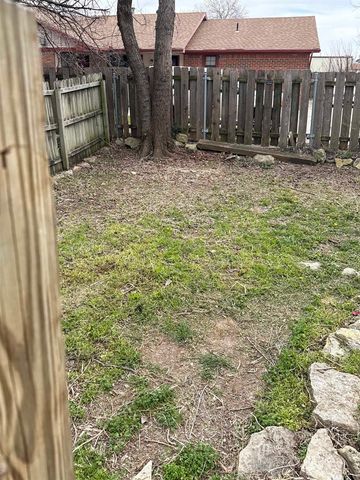 5101 E New Jersey Dr, Wichita, KS 67210