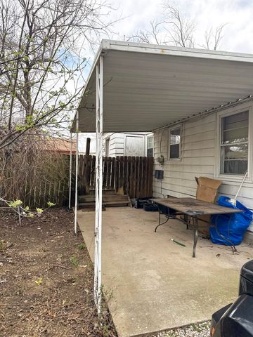 5101 E New Jersey Dr, Wichita, KS 67210