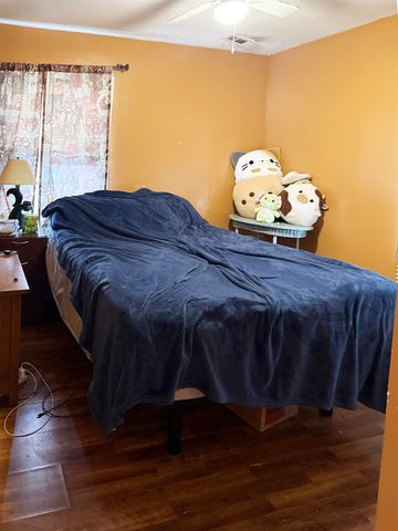 5101 E New Jersey Dr, Wichita, KS 67210