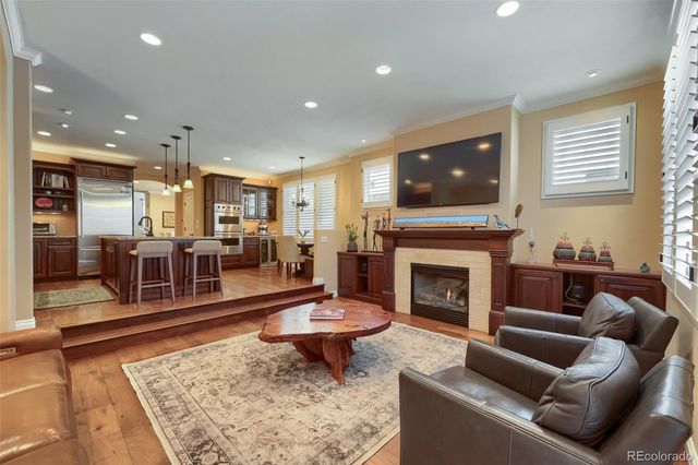 10 S Madison Street, Denver, CO 80209