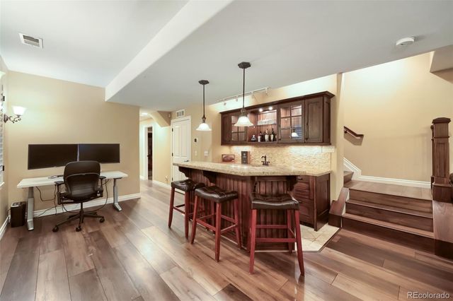 10 S Madison Street, Denver, CO 80209