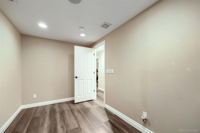 10 S Madison Street, Denver, CO 80209