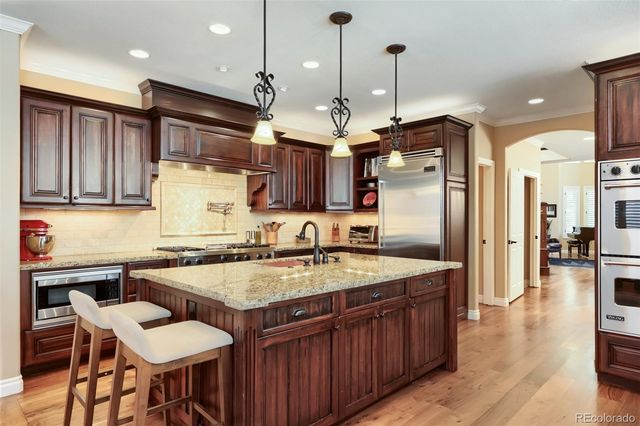 10 S Madison Street, Denver, CO 80209