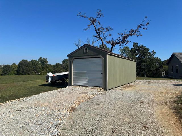 458 County Road 639, Theodosia, MO 65761