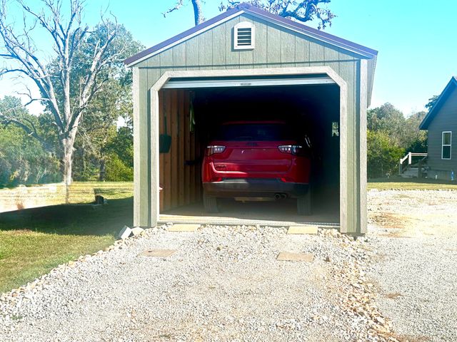 458 County Road 639, Theodosia, MO 65761