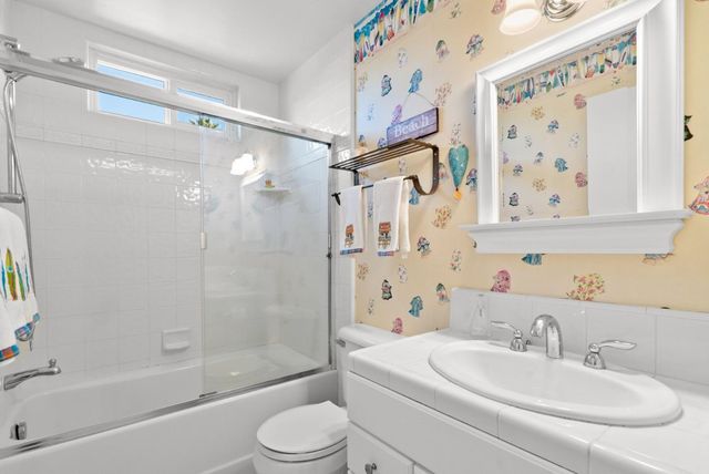 522 Spruce Street, Aptos, CA 95003