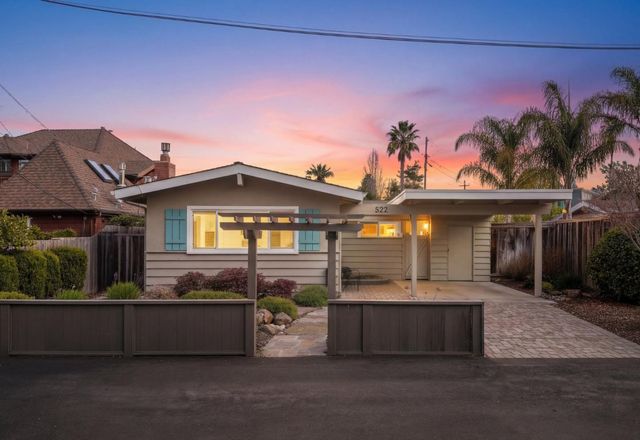 522 Spruce Street, Aptos, CA 95003
