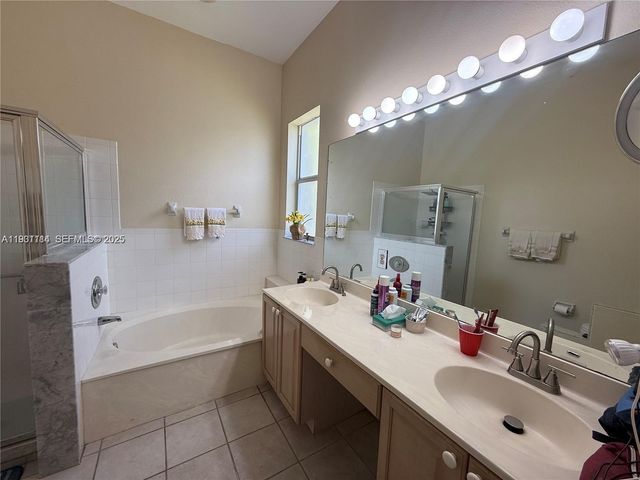 505 SE 26th Dr, Homestead, FL 33033