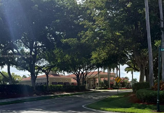 505 SE 26th Dr, Homestead, FL 33033