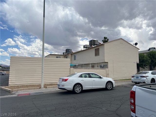 4651 Mill Valley Drive, Las Vegas, NV 89120