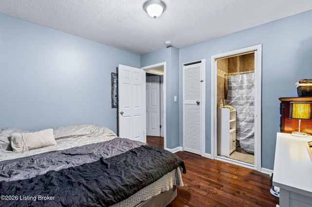 9006 Denise Dr, Louisville, KY 40219