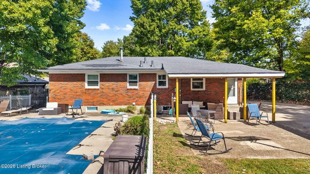 9006 Denise Dr, Louisville, KY 40219