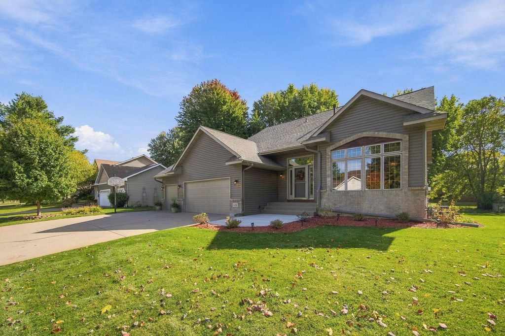458 Coyote Trail, Lino Lakes, MN 55014 — exterior