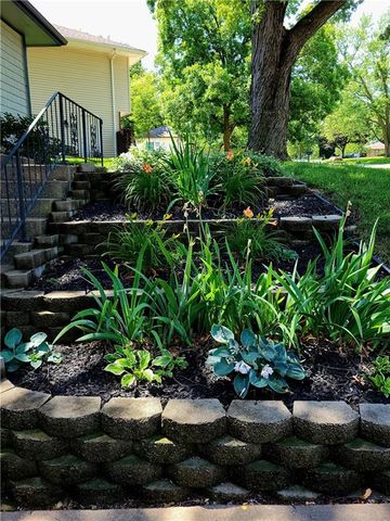 7021 NW Wheaton Avenue, Kansas City, MO 64152