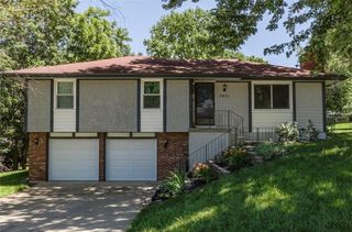 7021 NW Wheaton Avenue, Kansas City, MO 64152