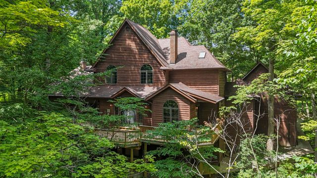 3712 E Devonshire Lane, Bloomington, IN 47408