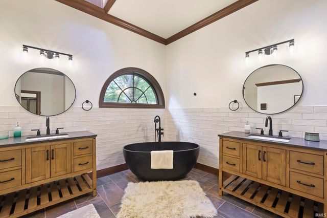 3712 E Devonshire Lane, Bloomington, IN 47408