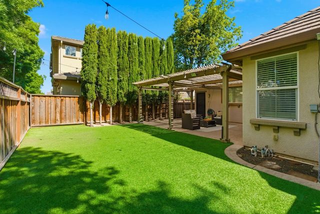 349 W Las Brisas Dr, Mountain House, CA 95391