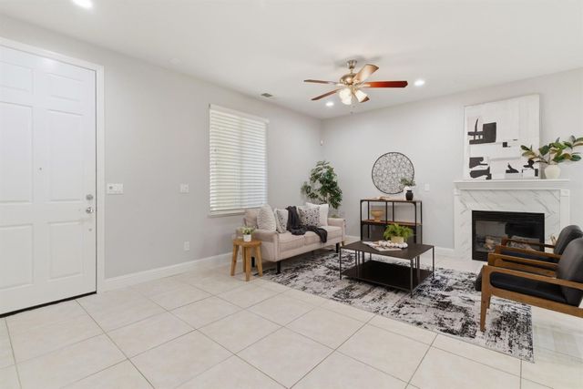 349 W Las Brisas Dr, Mountain House, CA 95391