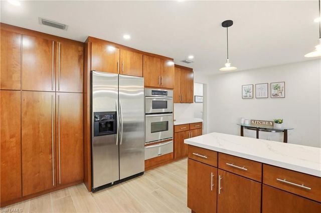 339 Landmark ST, Marco Island, FL 34145