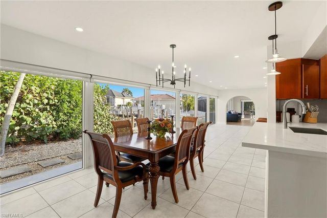 339 Landmark ST, Marco Island, FL 34145