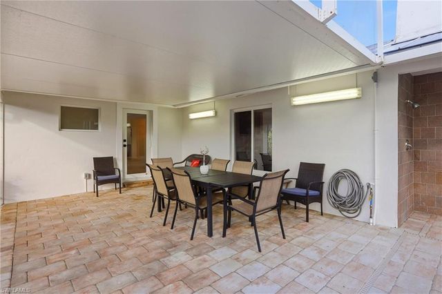 339 Landmark ST, Marco Island, FL 34145